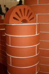 Арский кирпич 1 НФ фасонный колонна D250 цвет: красный керамический пустотелый одинарный гладкий М150 морозостойкость F50 водопоглощение 9%